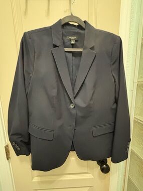 Ann Taylor 10 Petite Navy Seasonless Tailored Blazer
